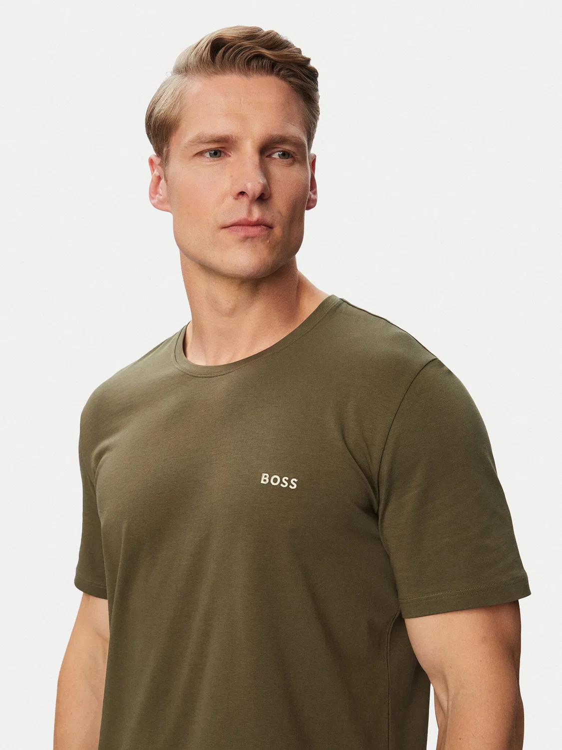 Мужская футболка mix&match стандартного кроя Mix&Match Boss, хаки — фото 4