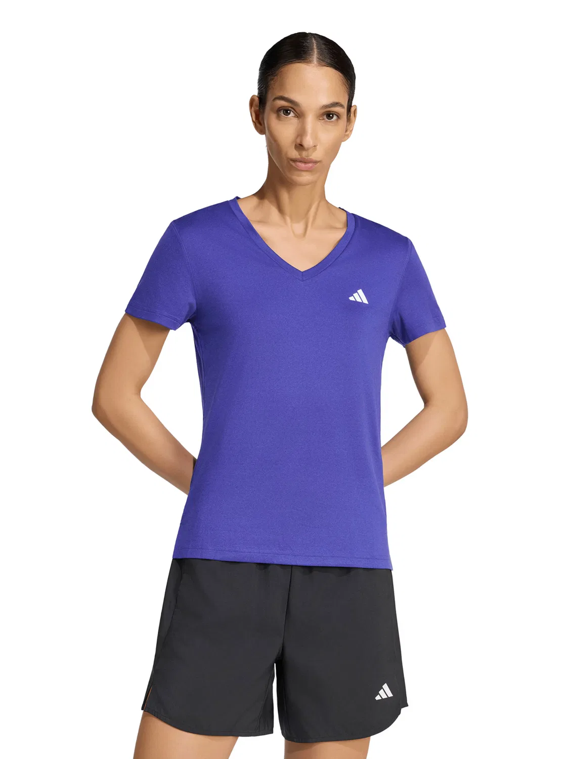 Спортивная футболка Adidas Performance Shirt Essentials фиолетового цвета — фото 2