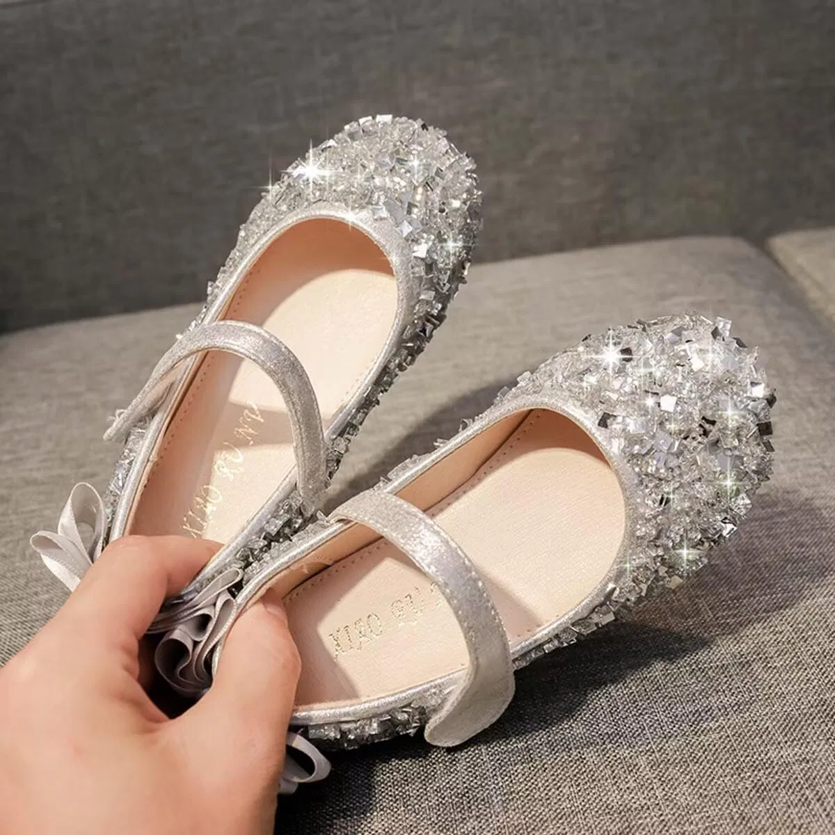 Детские балетки для девочек с бантом Sparkle Dress Shoes IvoireCh, Silver — фото 4