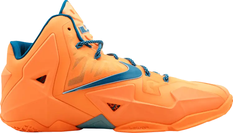 

Кроссовки Nike LeBron 11 'Atomic Orange', оранжевый