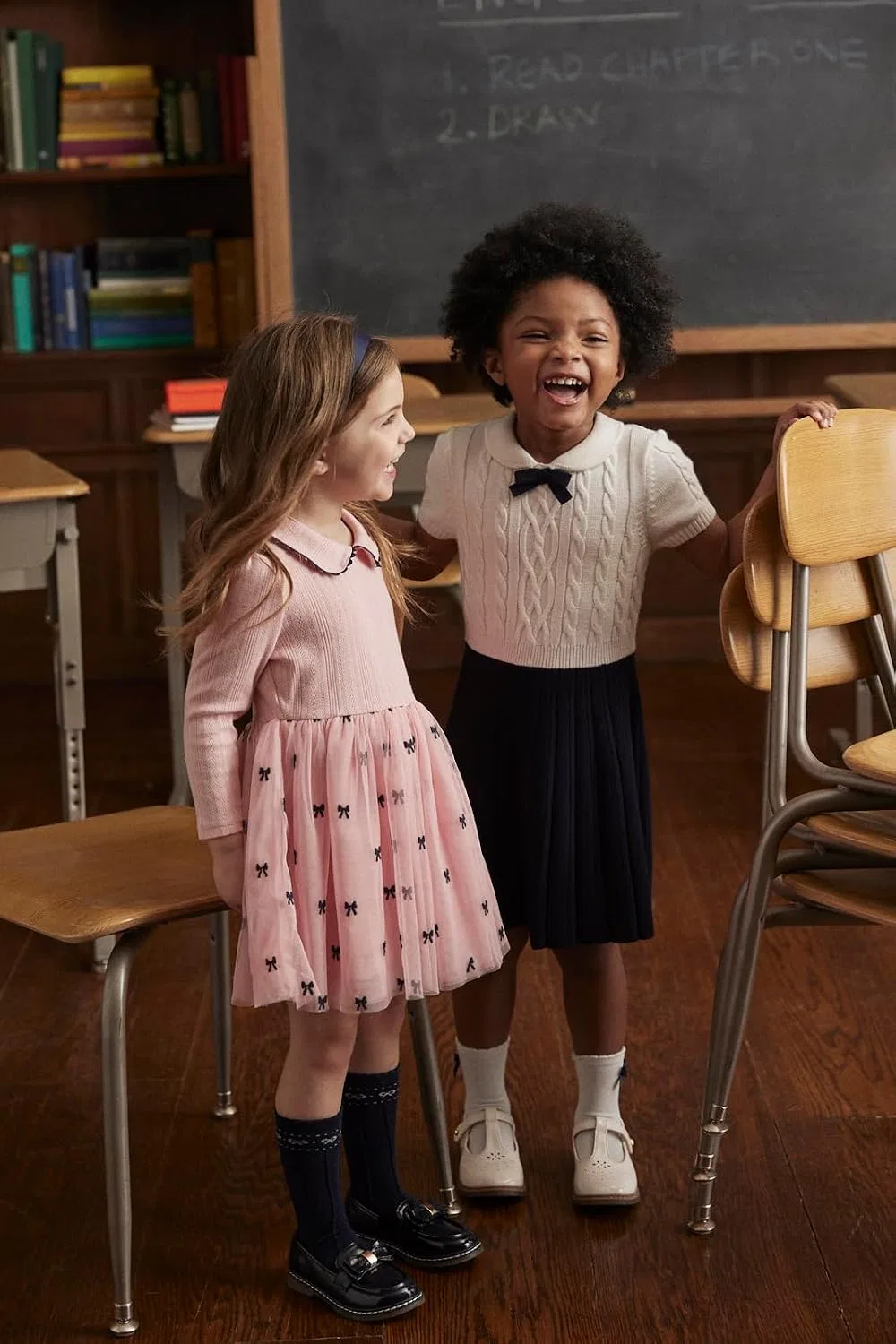 Детские туфли-лоферы для девочек Gymboree, Navy Bow — фото 2
