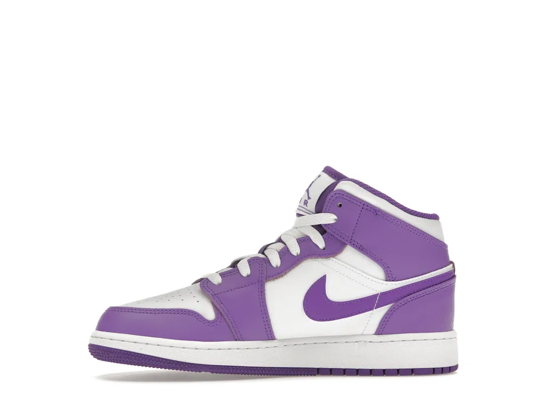 Детские кроссовки с кожаным верхом Jordan 1 Mid, Purple Venom/White — фото 3