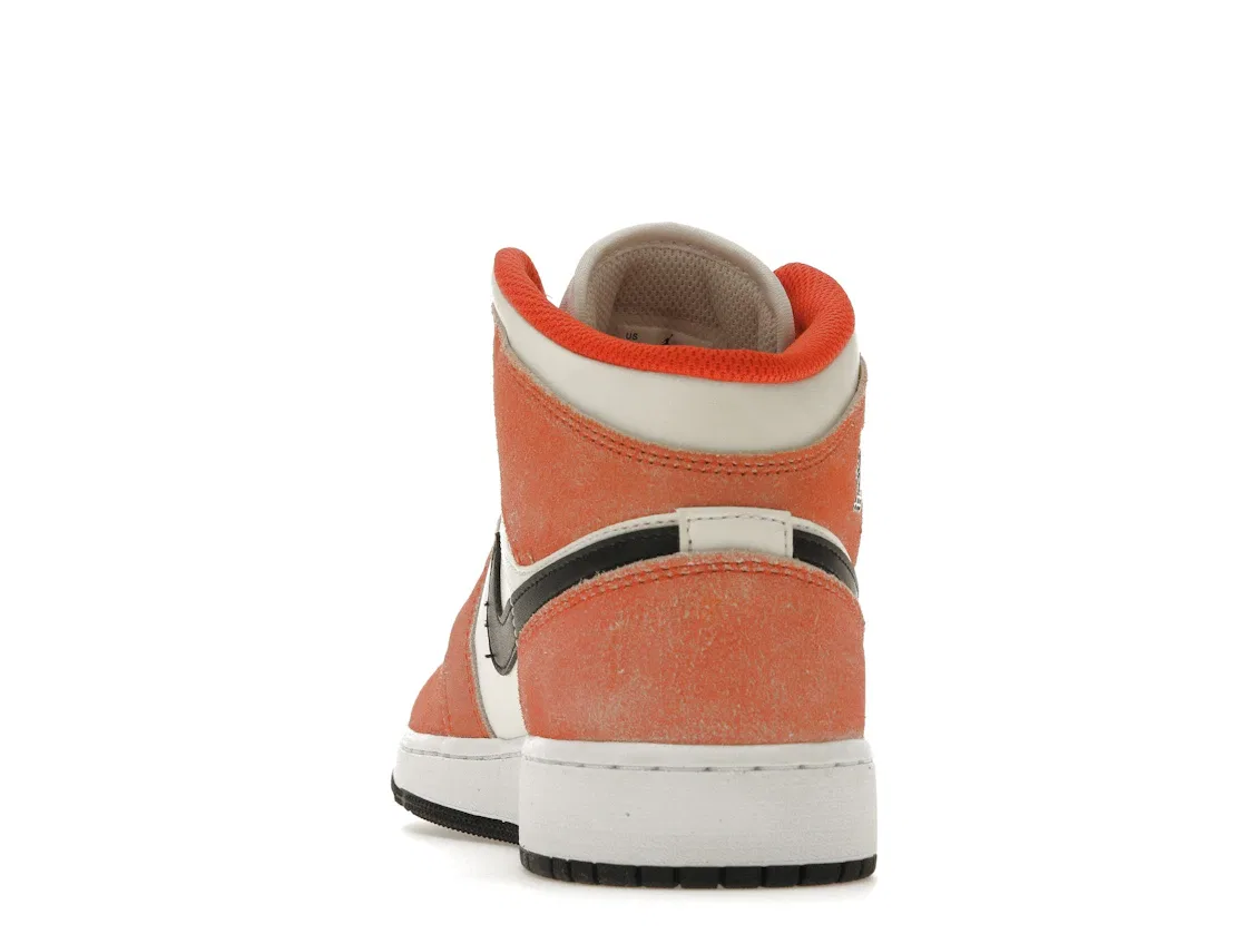 Детские кроссовки с замшевым верхом Jordan 1 Mid SE Jordan, Team Orange/Sail/White/Black — фото 4