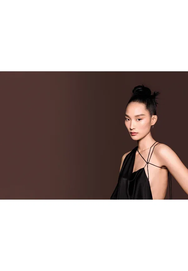 Гель для придания формы бровям 4.4 мл Bobbi Brown, цвет soft black — фото 3