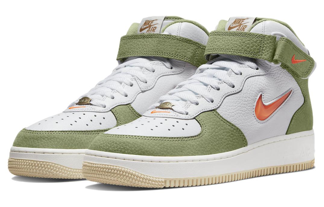 Кроссовки Nike Air Force 1 Mid QS Jewel, белый/зеленый — фото 3