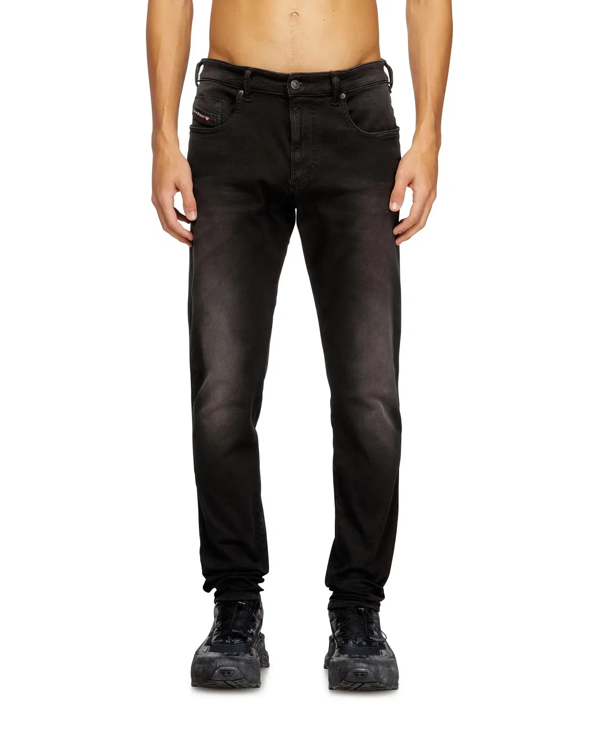 Мужские джинсы slim с заниженной талией 2062 D-Strukt Joggjeans 0670M Diesel, Negro