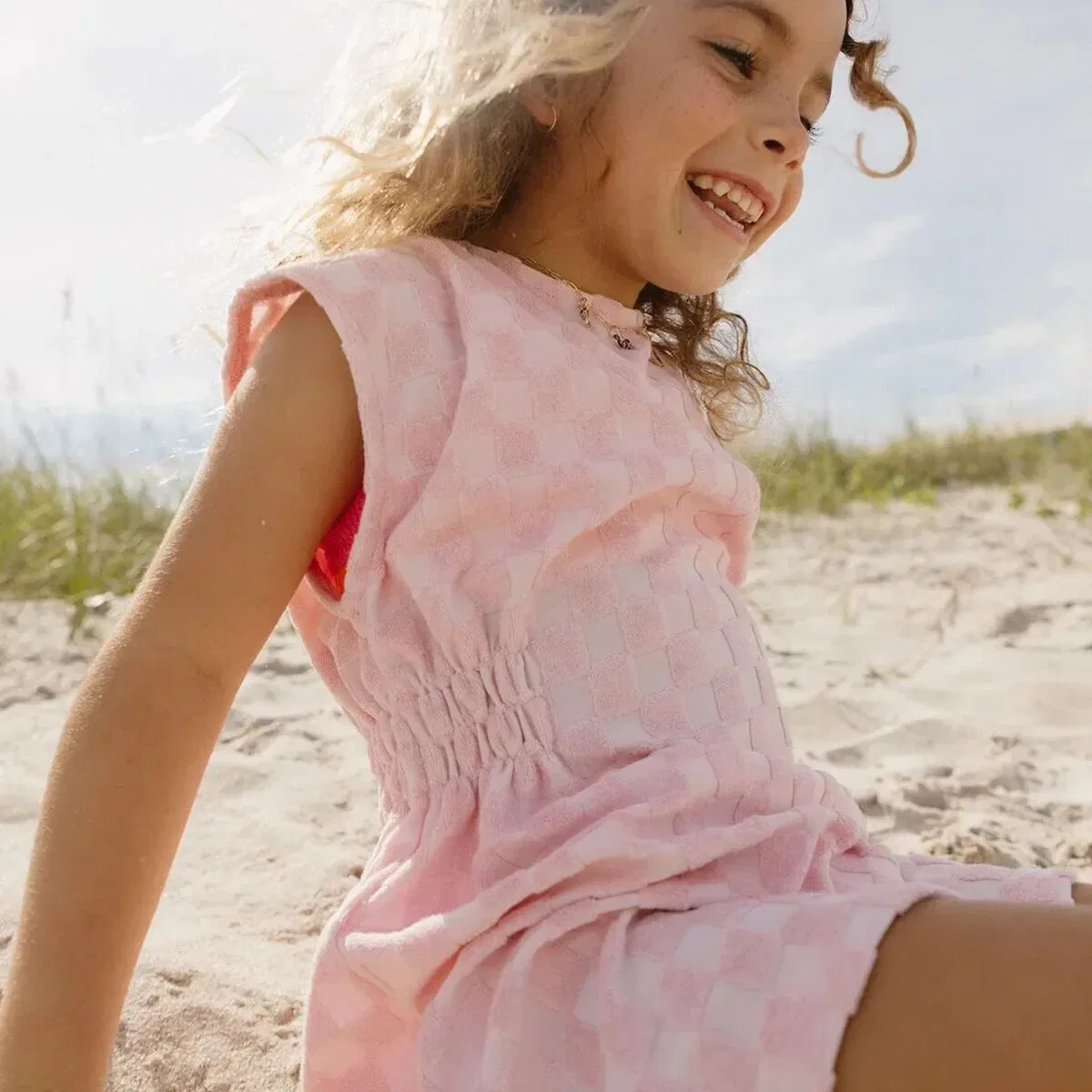 Детское платье-покрывало с принтом Terry Cover Up Dress Seaesta Surf, Checker Pink — фото 2