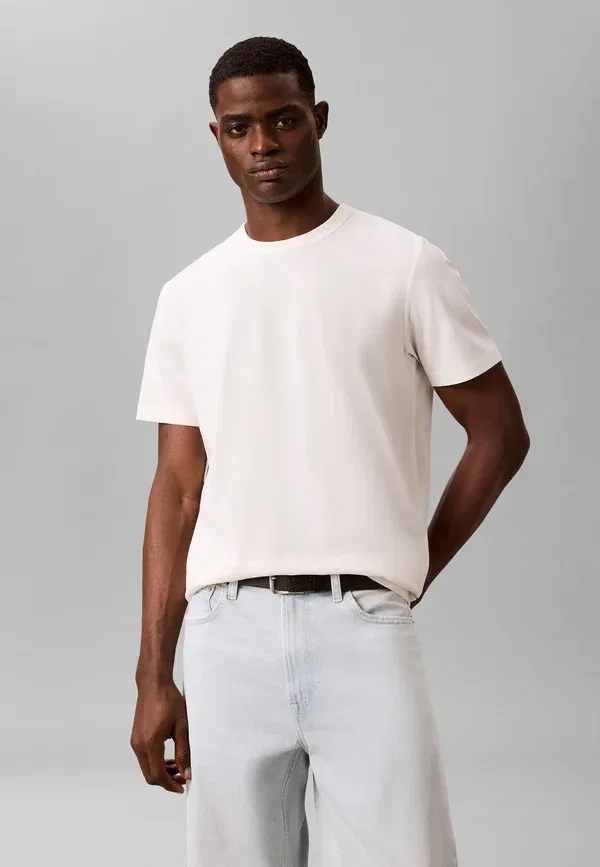 Футболка с круглым вырезом - простая футболка Calvin Klein, цвет tofu