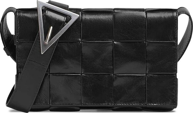 

Сумка Bottega Veneta Paper Calf Mini Cassette Bag Black/Silver, черный