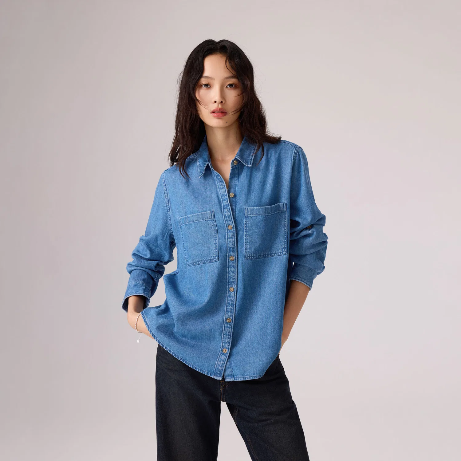Женская рубашка с лацканами Levis, Light Blue — фото 4