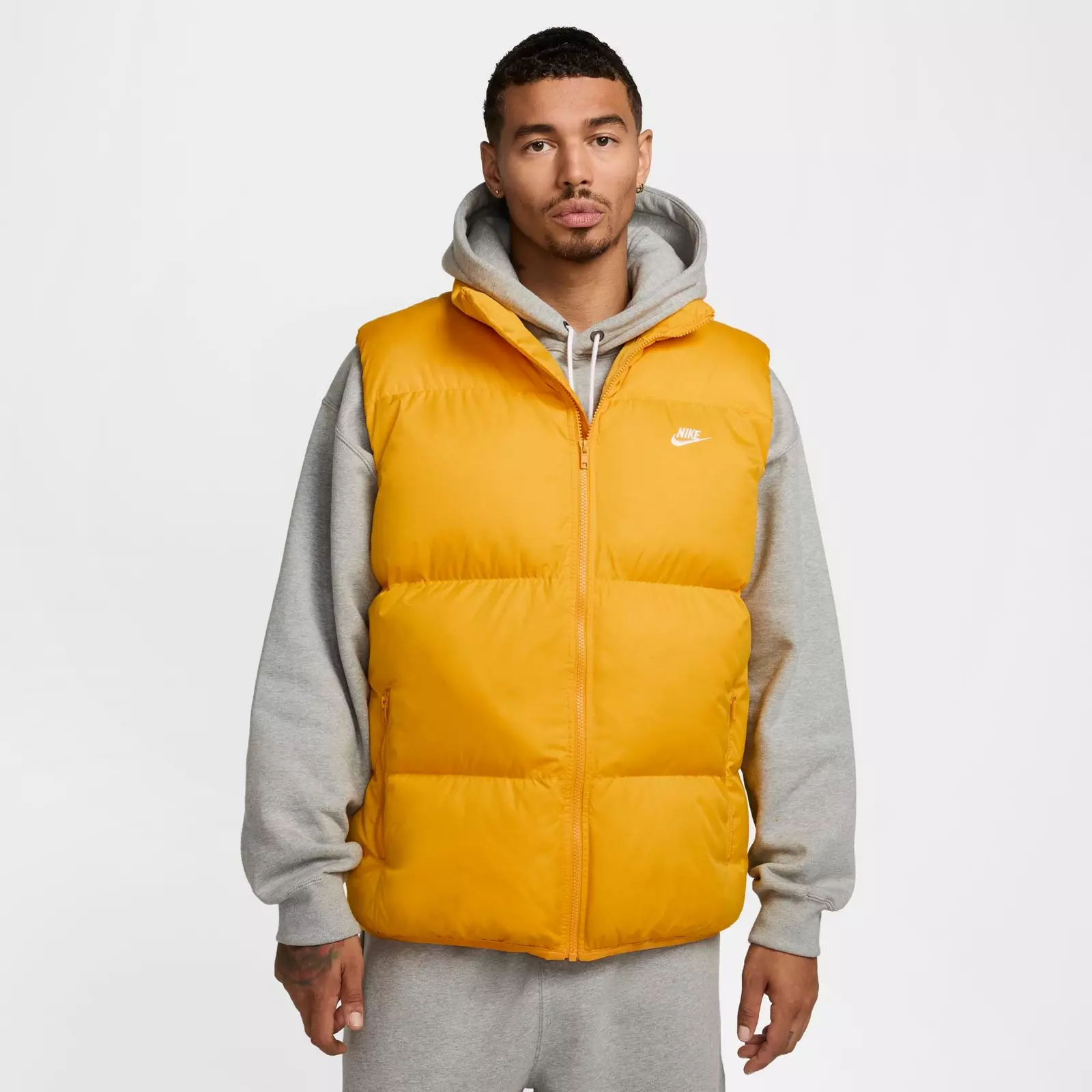

Утепленный жилет Men's Nike Sportswear Club PrimaLoft Water-Repellent Puffer, желтый
