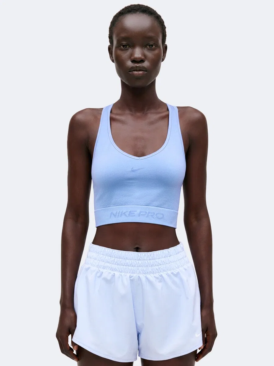 Спортивная футболка NIKE светло-голубого цвета — фото 2