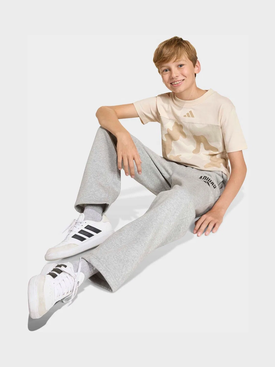 Футболка с камуфляжным принтом, Neutral Essentials adidas, Нейтральный — фото 3