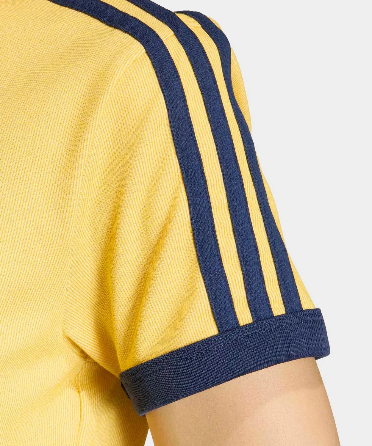 Женская футболка с принтом Heather 3S Cali T-Shirt Adidas, Yellow — фото 4
