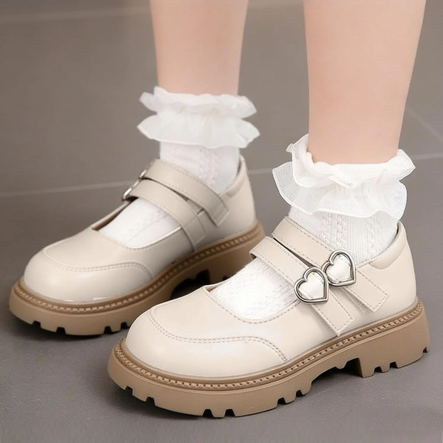 Детские туфли для девочек с двумя пряжками Dademeo, Beige — фото 3