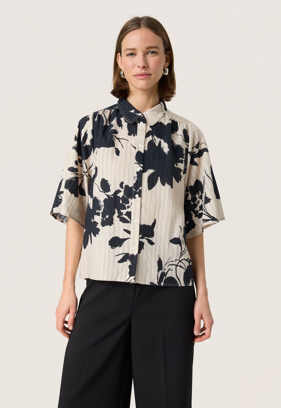 

Блуза Soaked in Luxury DARIA, Oatmeal Duotone Flower/Beige