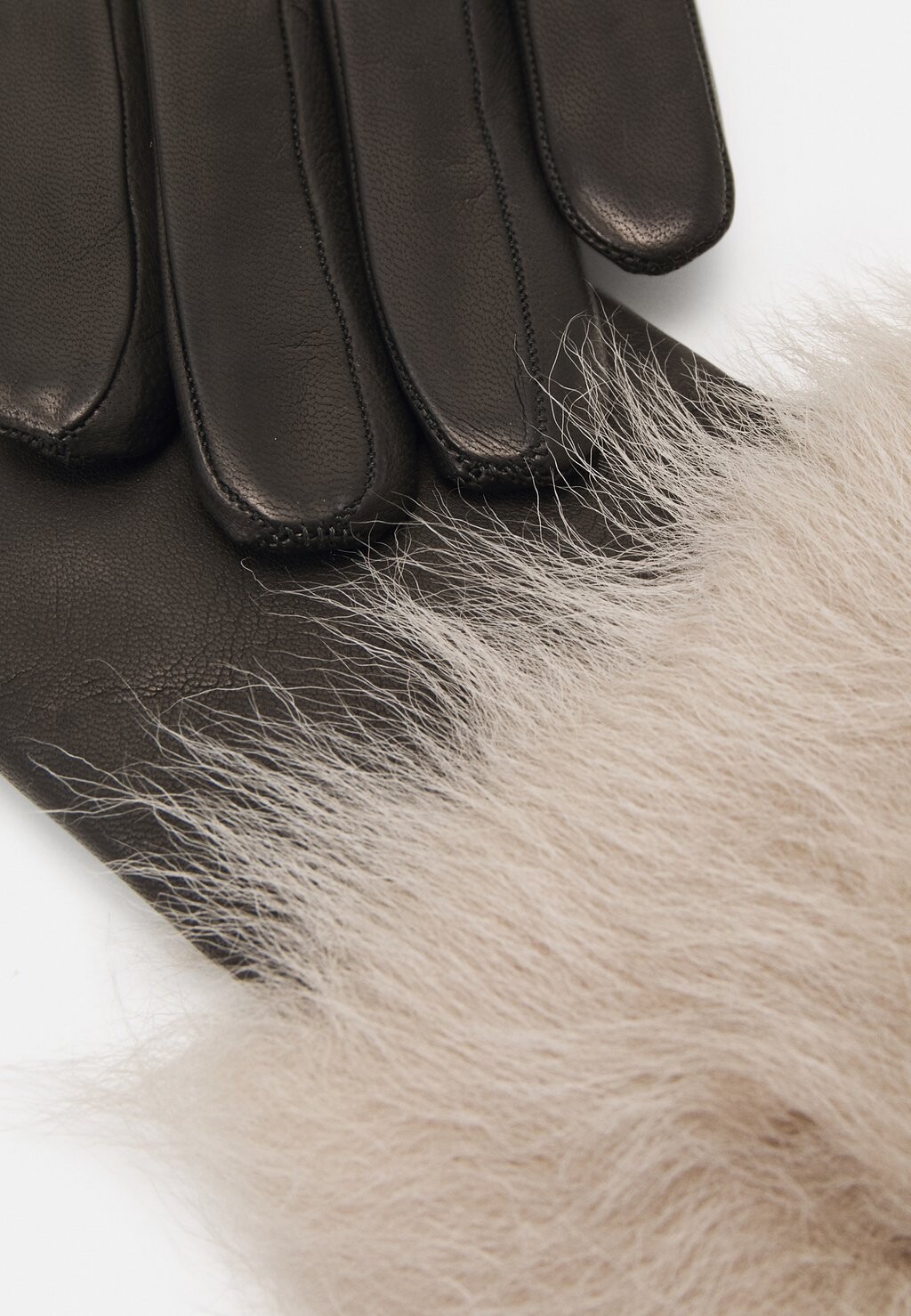 

Перчатки GLOVES WITH LINING AND TOSCANA TRIM STUDIO ID, черный