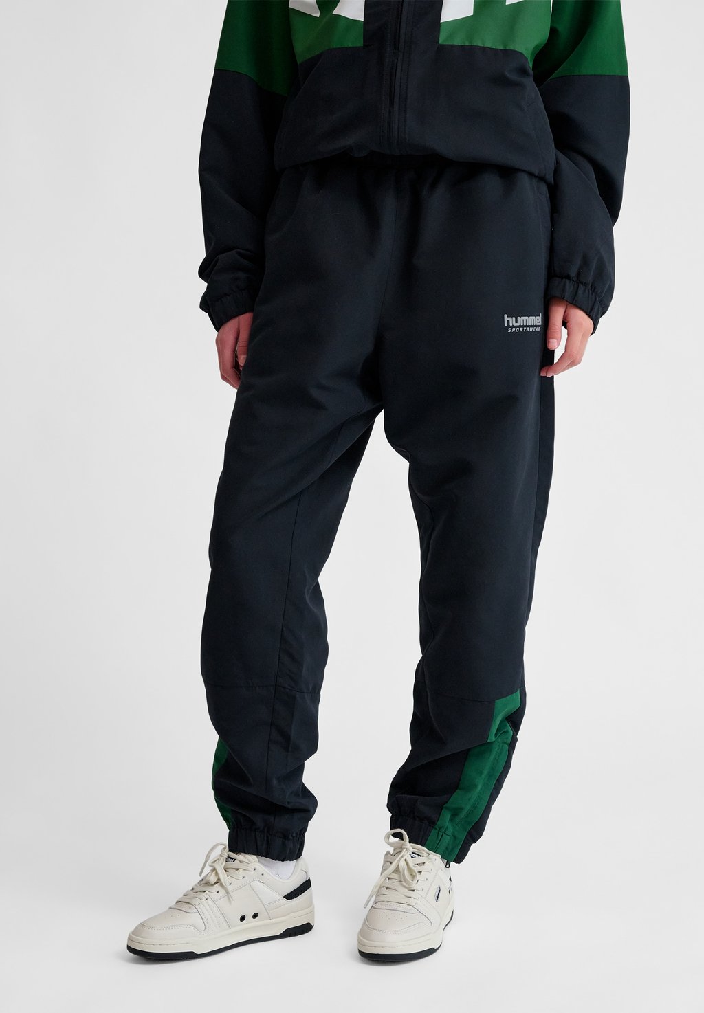 

Спортивные штаны Hummel, черный