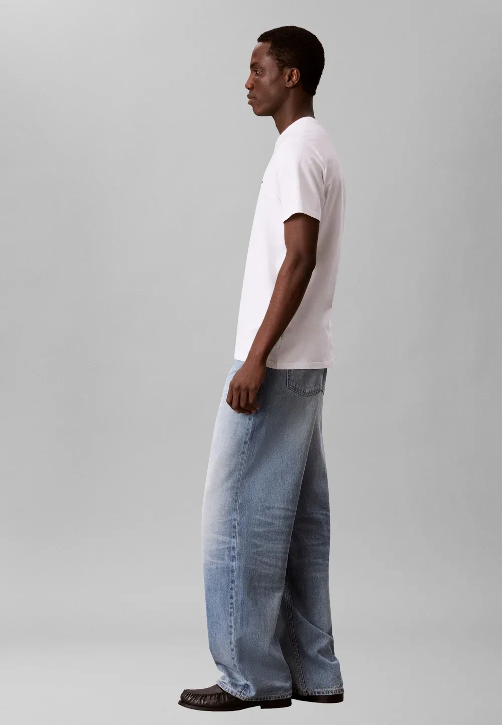 Облегающая эластичная базовая футболка Calvin Klein, Bright White — фото 4