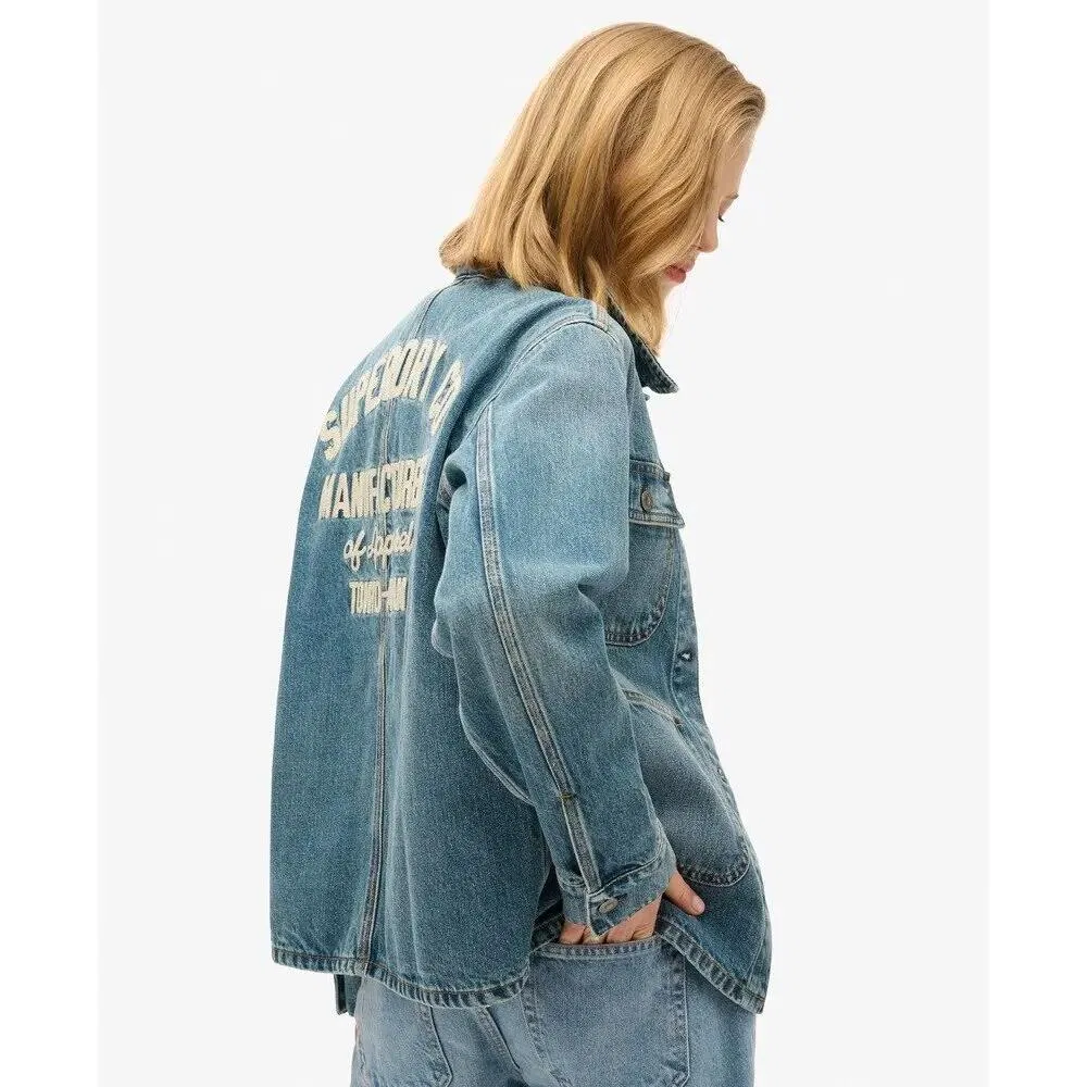 Женская джинсовая куртка с вышивкой Superdry Chore, BLAU — фото 3