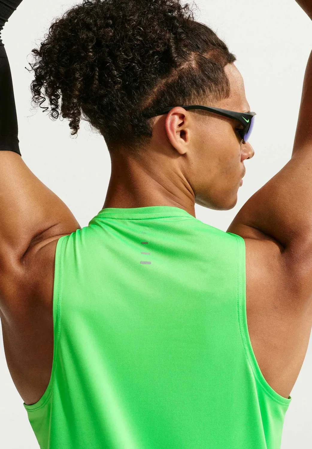 M nk dfadv stride tank - top Nike Performance, Green Spark — фото 4