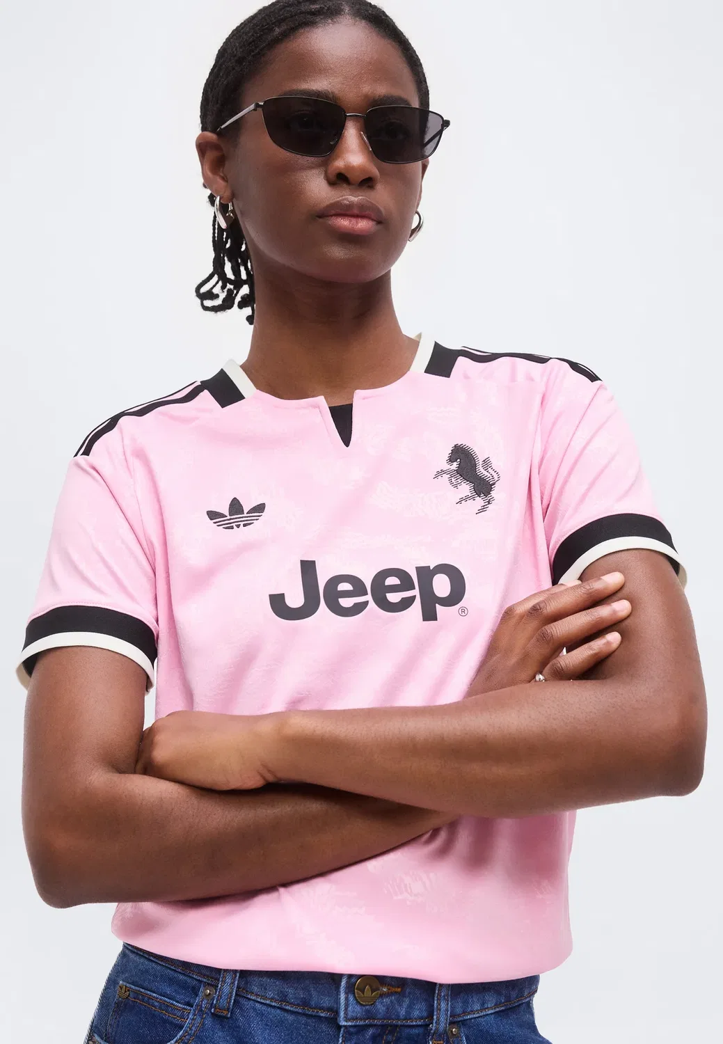 Ювентус, выездной матч 26/27 - клубная форма Adidas Originals, True Pink/Black — фото 4