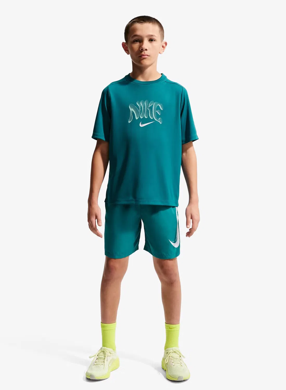 Футболка с влагоотводящей тканью Nike, ярко-зеленый — фото 3