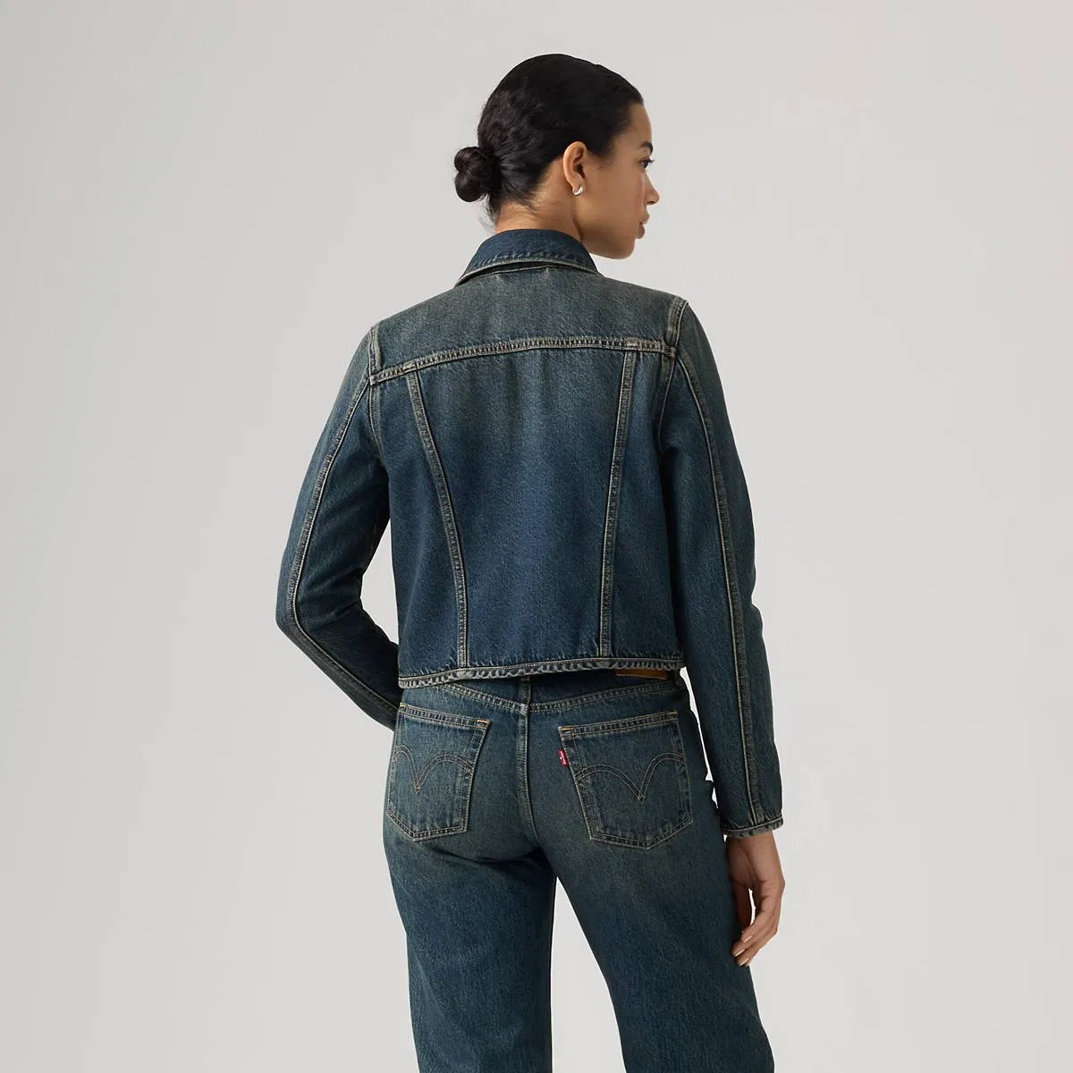 Оригинальная куртка дальнобойщика на молнии Levi's, Happy Tale Trucker - Dark Wash — фото 4