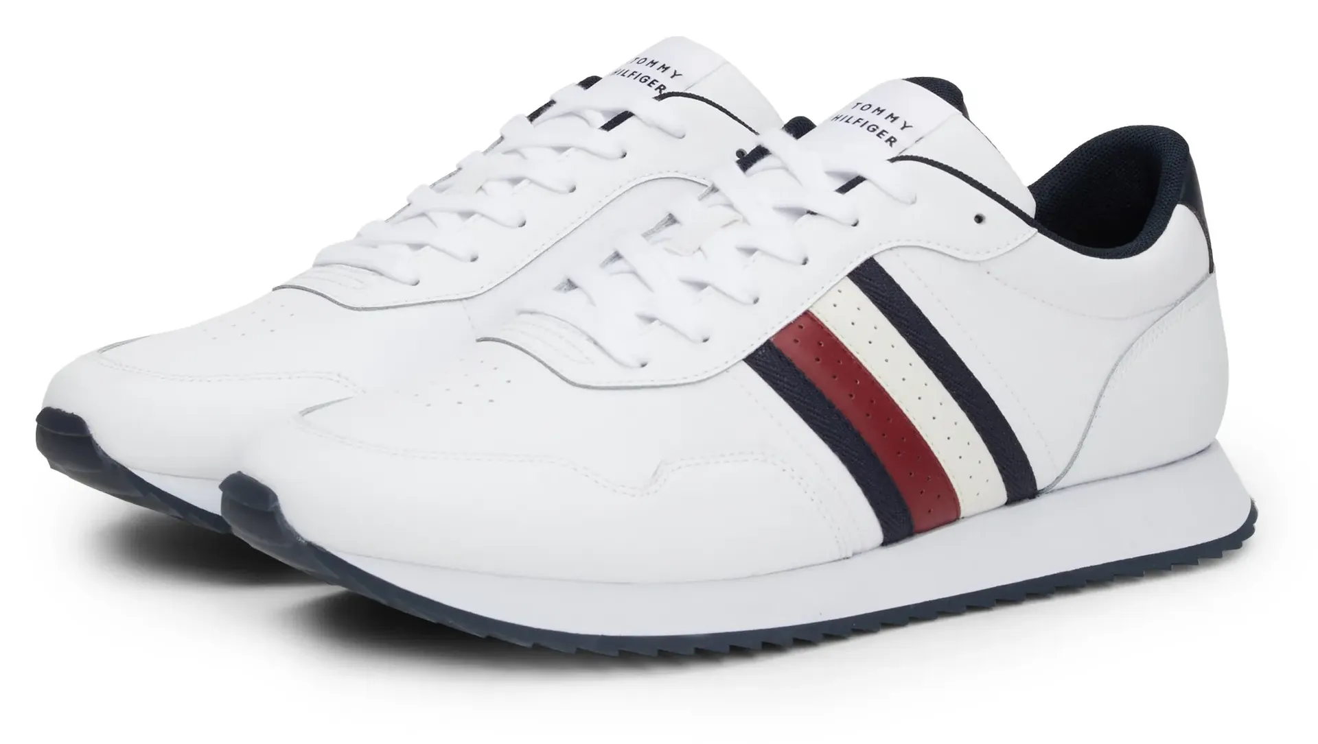 

Кроссовки на платформе Tommy Hilfiger "RUNNER EVO LTH MIX ESS", белый