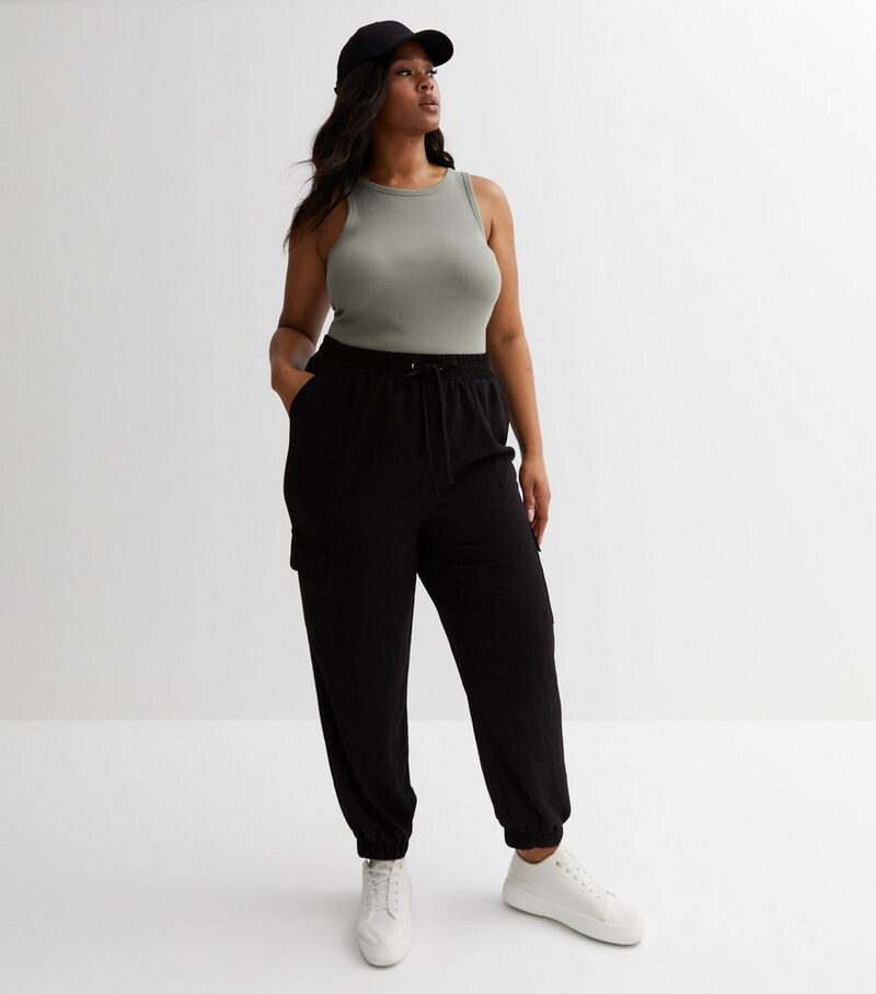 

Черные брюки карго с манжетами на кулиске Curves New Look, черный