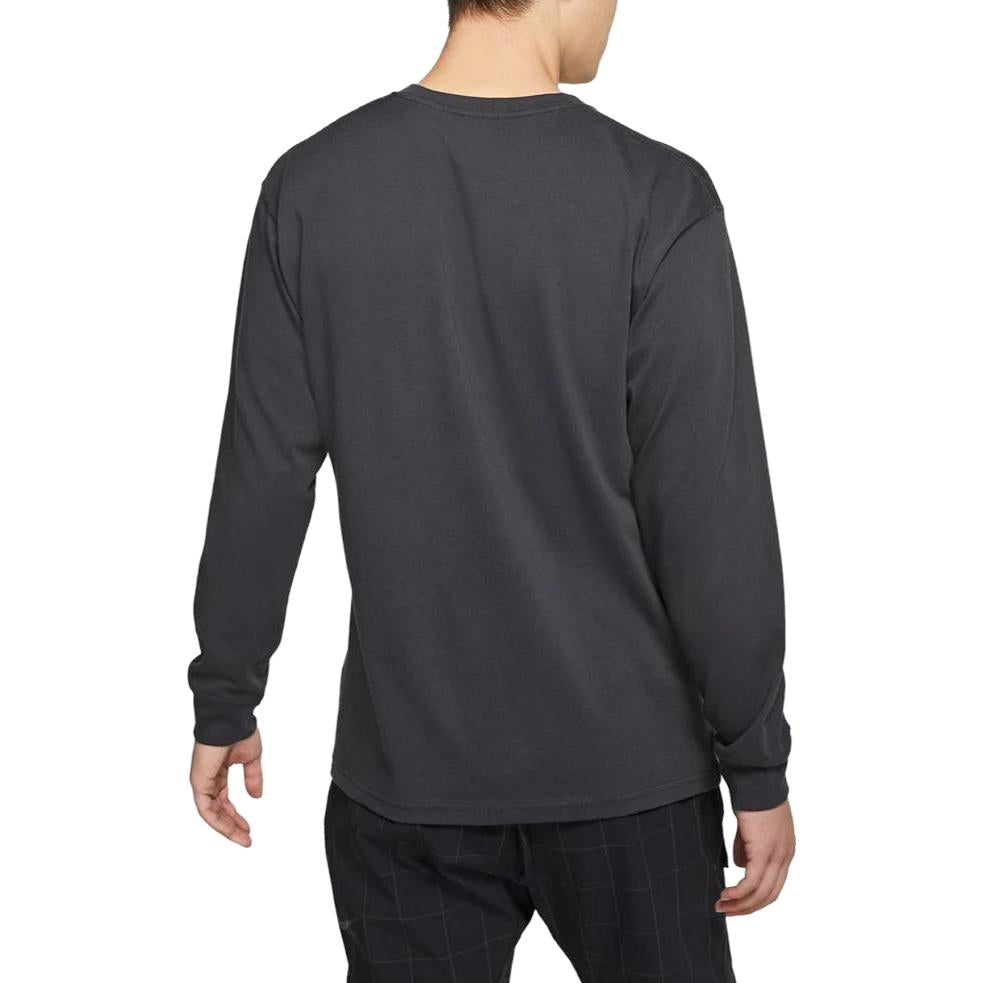Спортивный топ Nike x Olivia Kim Long Sleeve Tee 'Off Noir/Metallic Silver' CT3088-045, серый — фото 4