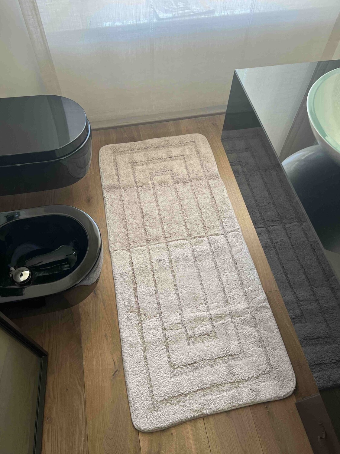 

Коврик для ванной Paracchi Four Linen, 65×140 см