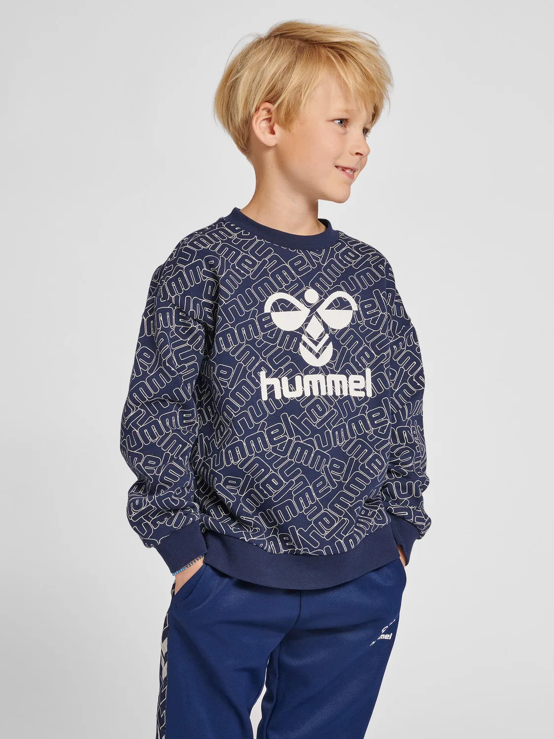 Детский свитшот с длинным рукавом Hmlcarson Hummel, Blau