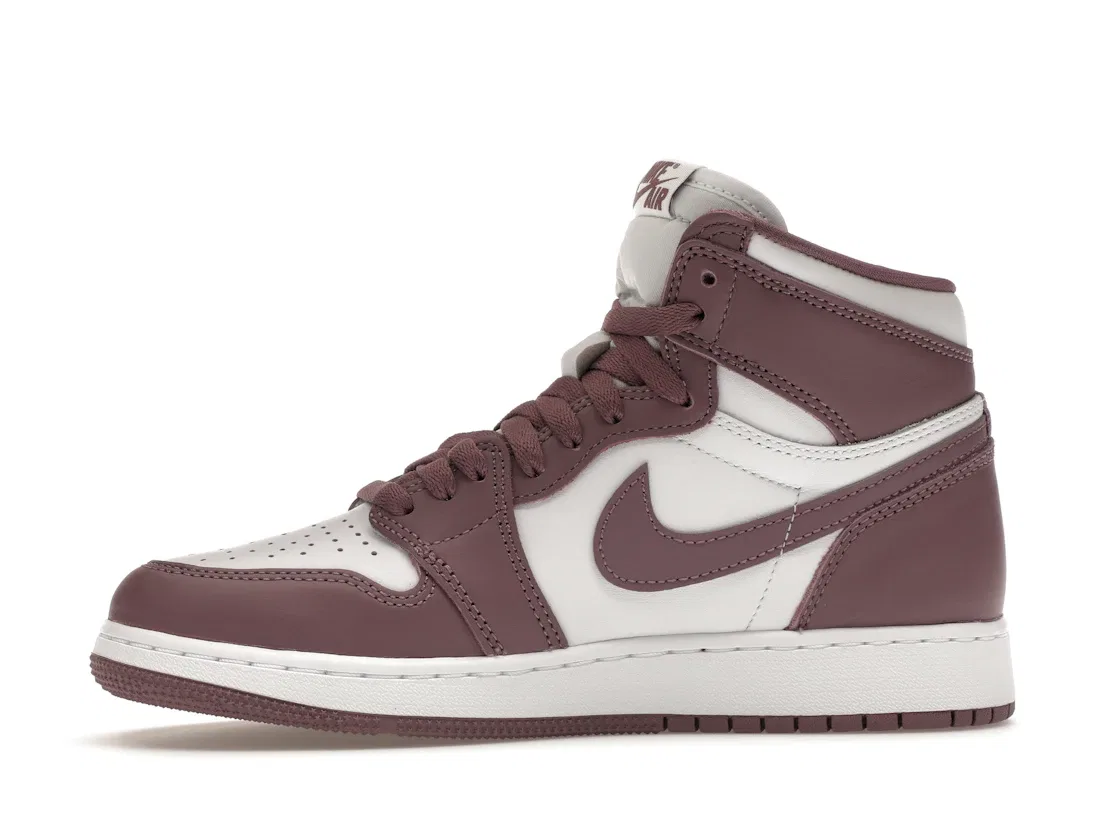 Детские кроссовки Lifestyle с кожаным верхом Jordan 1 Retro High OG Jordan, White/Sky J Mauve/White — фото 3