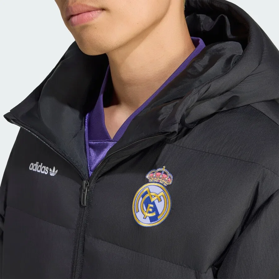 Куртка ADIDAS PERFORMANCE Between-Season Jacket 'Real Madrid EQT' черного цвета — фото 3