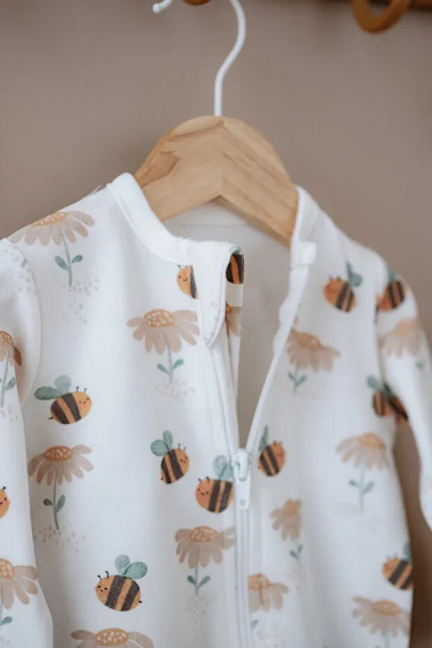 Детский комбинезон для новорожденных хлопковый с принтом Ipek Studio, Daisy Bee — фото 2