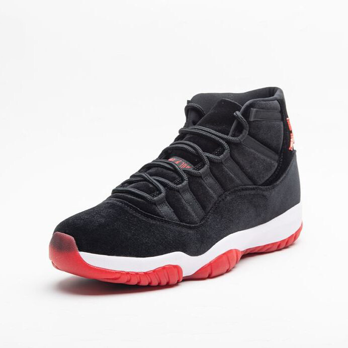 Кроссовки женские Air Jordan 11 Retro 'Bred Velvet', черный/красный — фото 2