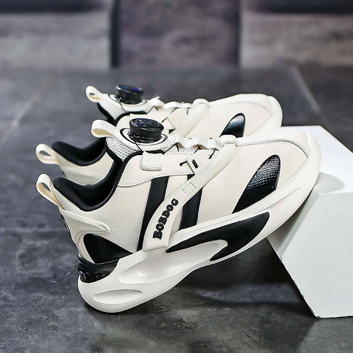 Детские кроссовки для девочек с вращающейся пряжкой ANGGOU, Off-White — фото 4
