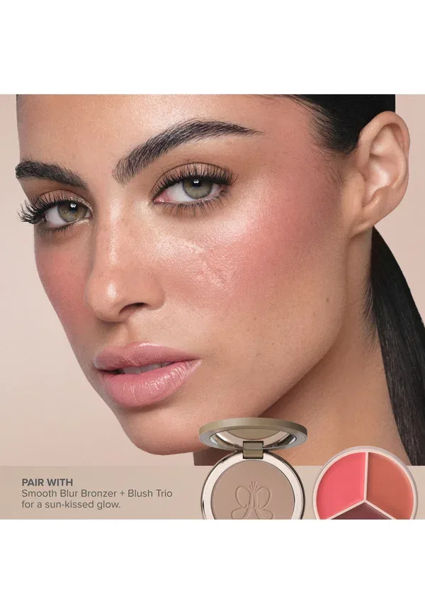 Набор румян Magic Touch из трех оттенков - румяна 9 г Anastasia Beverly Hills, цвет peach trio — фото 2