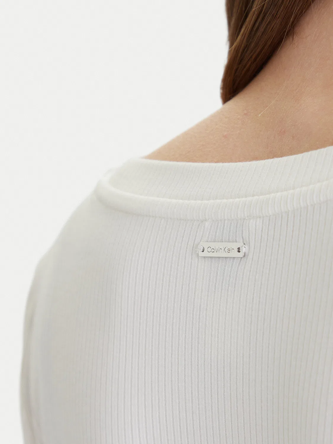 Женская блузка приталенного кроя Calvin Klein, белый — фото 4