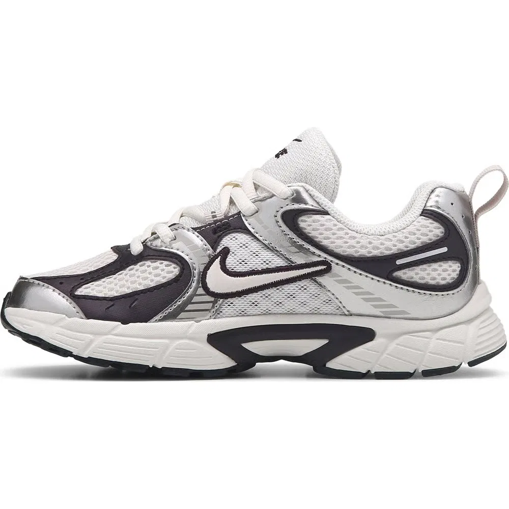 Детские беговые кроссовки V5 RNR Nike, Phantom/Burgundy — фото 3