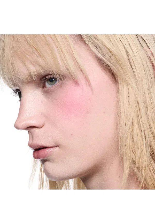 Румяна 4.5 г Skinfinish Colourstruck Blush Mac, Candy Yum Yum, цвет candy yum yum — фото 2