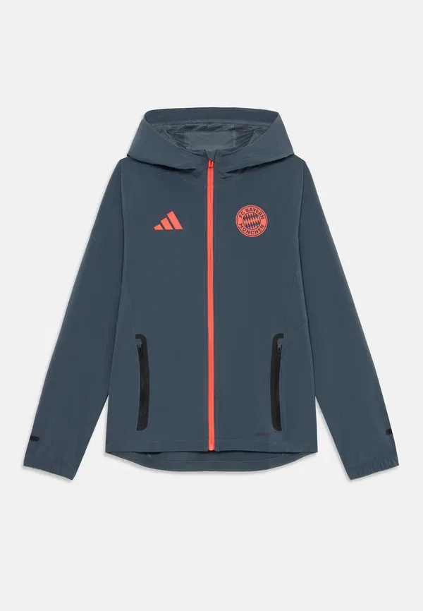 Куртка детская тренировочная Adidas Performance FC Bayern Muenchen Competition Tech Travel Jacket, ярко-оникс/легкий коралл