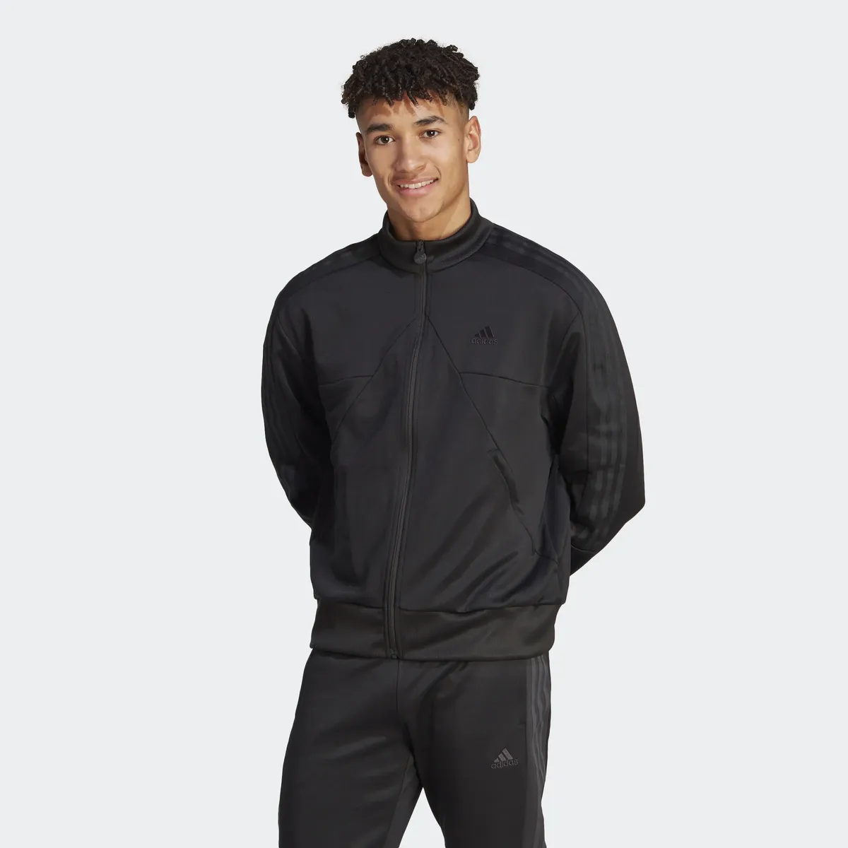 

Adidas Спортивная куртка для активного отдыха "M TIRO TT" Adidas Sportswear, черный