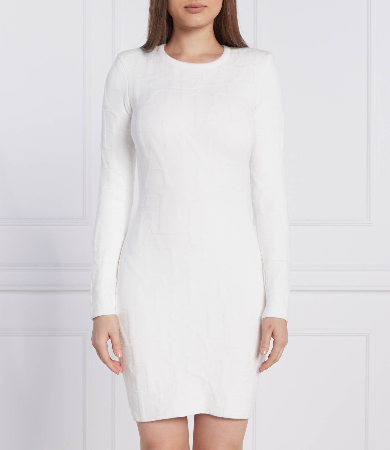 

Платье Elisabetta Franchi, белый