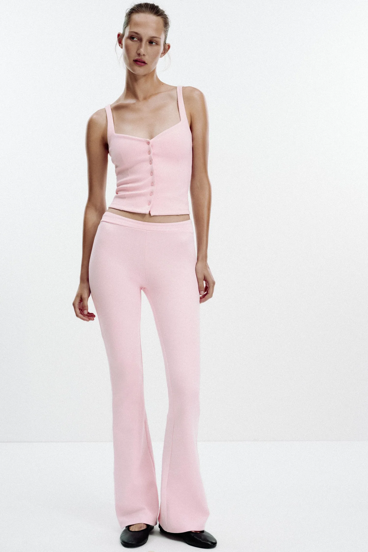 Расклешенные брюки с блочным плетением Zara, розовый