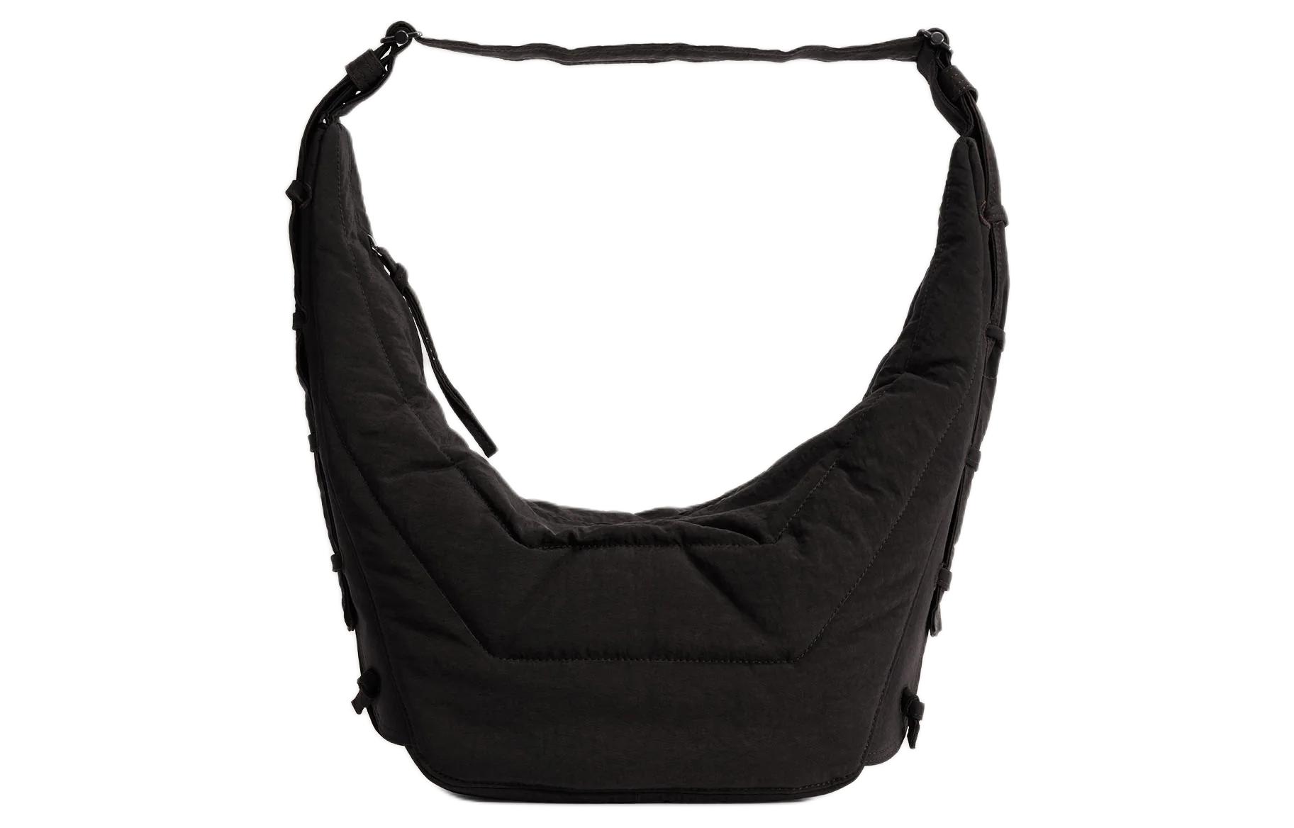 

Средняя мягкая игровая наплечная сумка тёмный шоколал Lemaire