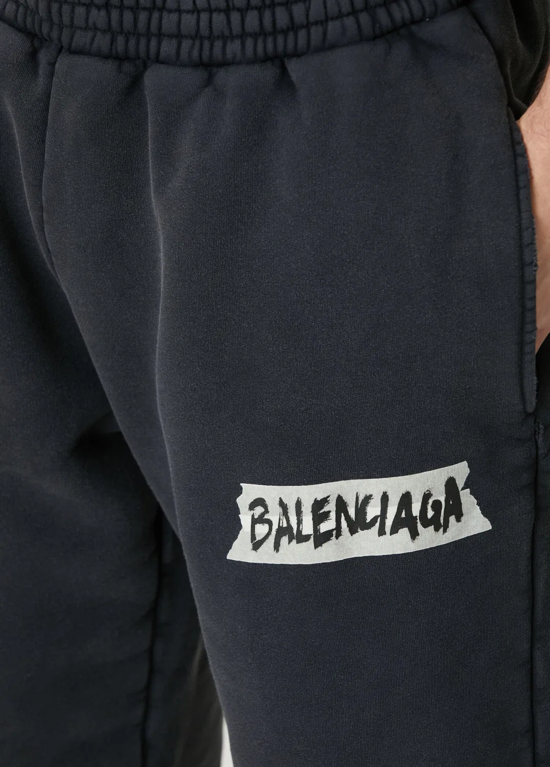 Спортивные штаны Balenciaga Masking Tape, black — фото 4