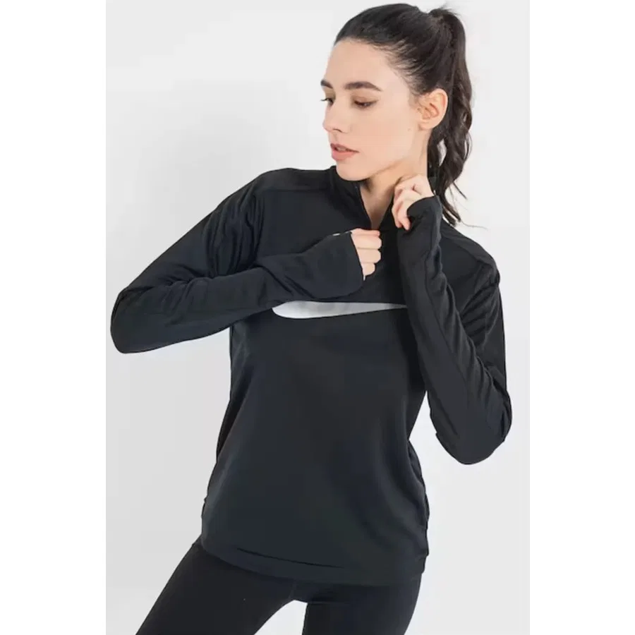 Женский спортивный свитшот с высоким воротом и четверть-замком Nike Dri-FIT Swoosh Hbr Running, Черный — фото 4