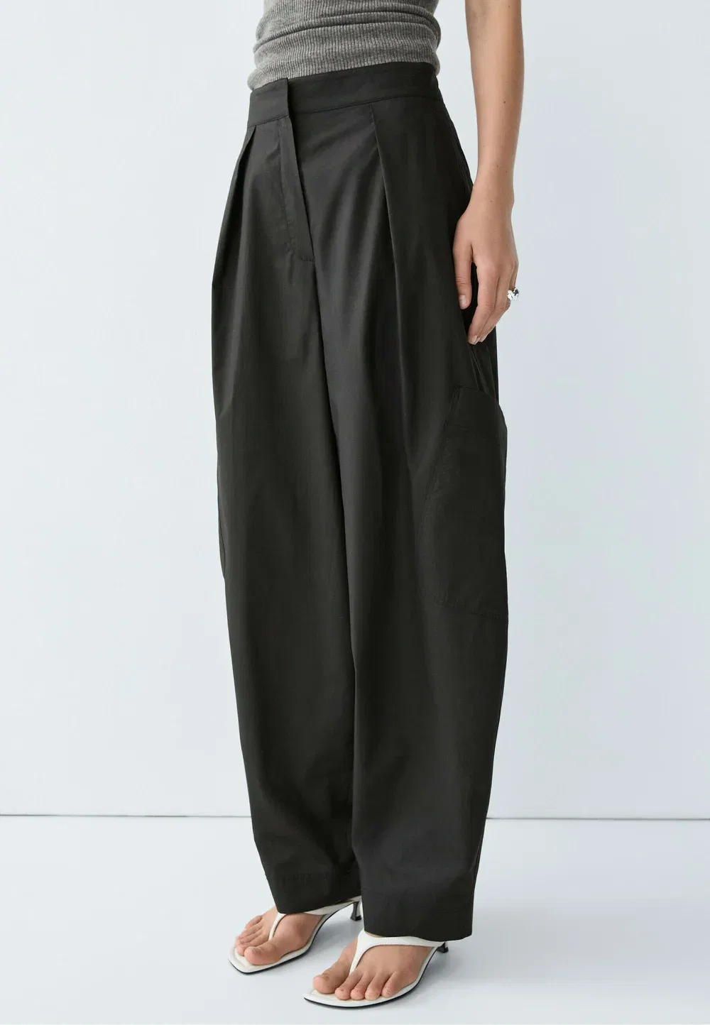 Брюки-Карго бочкообразной формы Massimo Dutti, Black